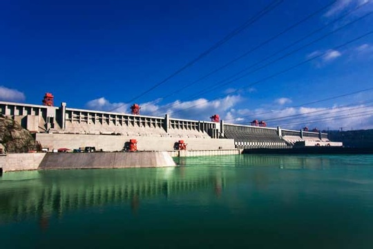 【宜昌】三峡大坝、船进三峡人家二日游