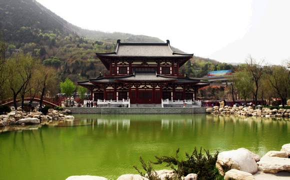 醉美长安-双卧四日游西安、兵马俑、华清池、骊山、大慈恩寺<秦韵龙之旅>
